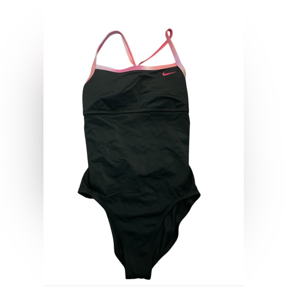 Nike women’s swimsuit size M
